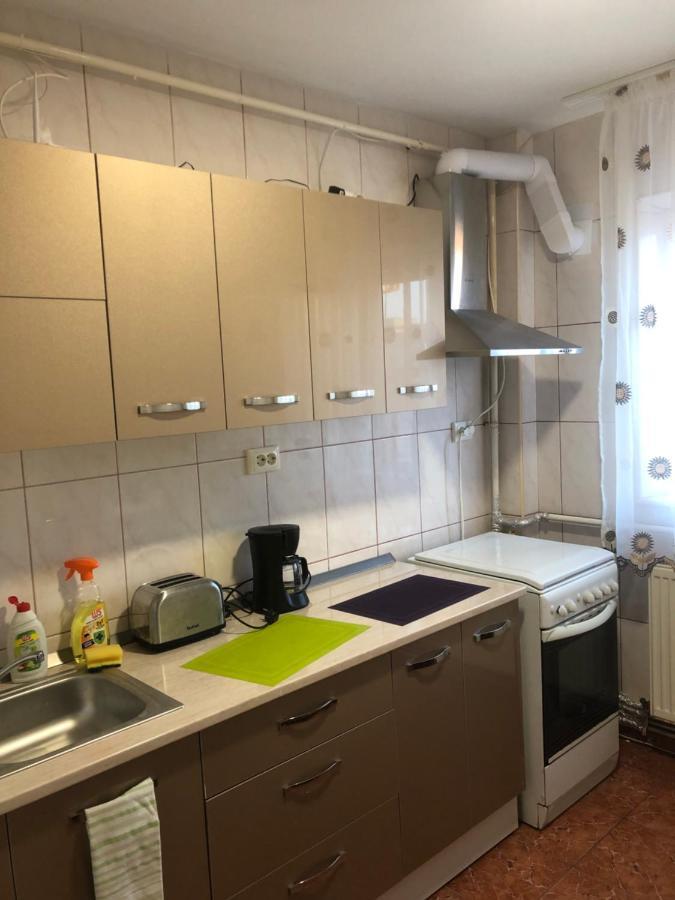 Apartament Magnolia, Piata Gorjului- Metrou Leilighet Bucureşti Eksteriør bilde